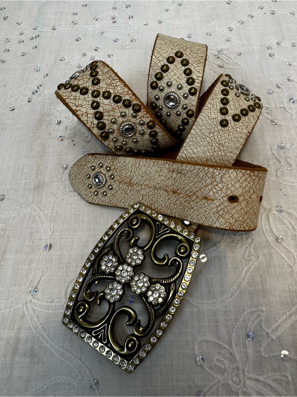 Vintage Y2K Studded Leather Belt Rhinestone Buckle Boho Belt 29”-32” waist